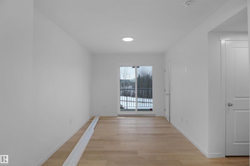 1429 9 Street, Edmonton, AB - Indoor Photo Showing Other Room