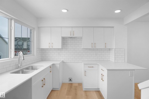 1429 9 Street, Edmonton, AB - Indoor Photo Showing Kitchen With Double Sink