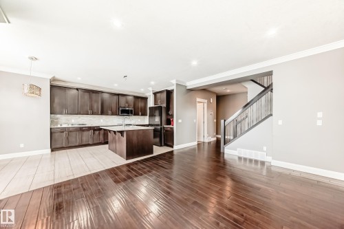 17931 78 Street, Edmonton, AB - Indoor Photo Showing Kitchen