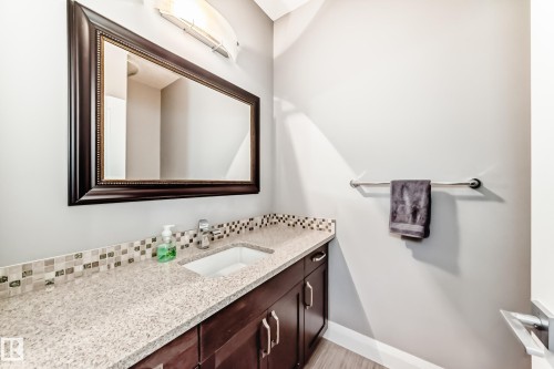 17931 78 Street, Edmonton, AB - Indoor Photo Showing Bathroom