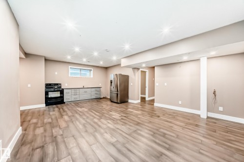 17931 78 Street, Edmonton, AB - Indoor