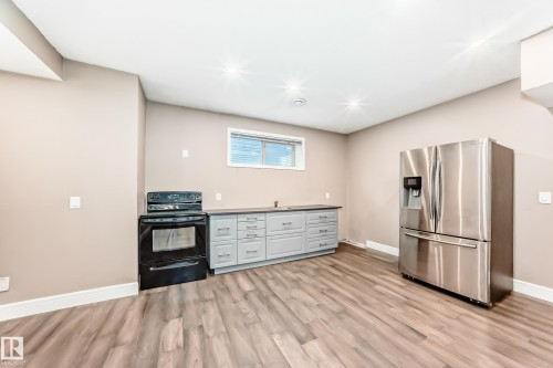 17931 78 Street, Edmonton, AB - Indoor