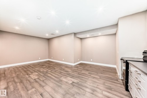 17931 78 Street, Edmonton, AB - Indoor