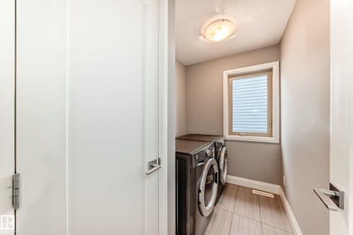 17931 78 Street, Edmonton, AB - Indoor Photo Showing Laundry Room