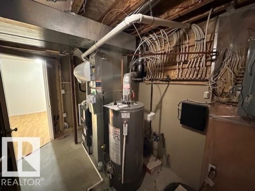 9806 179 Avenue, Edmonton, AB - Indoor Photo Showing Basement