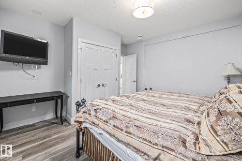 1759 Tanager Close, Edmonton, AB - Indoor Photo Showing Bedroom