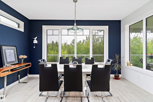 1756 Tanager Close, Edmonton, AB - Indoor Photo Showing Dining Room