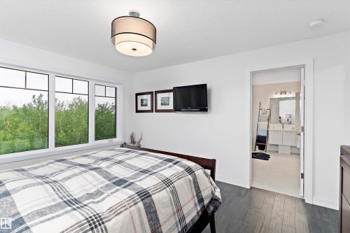 1756 Tanager Close, Edmonton, AB - Indoor Photo Showing Bedroom