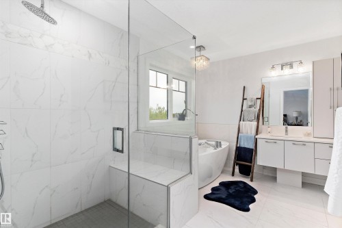 1756 Tanager Close, Edmonton, AB - Indoor Photo Showing Bathroom