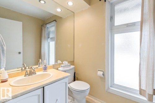 3959 55 Street, Edmonton, AB - Indoor Photo Showing Bathroom