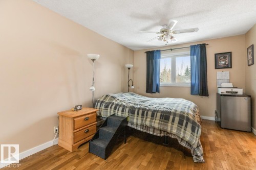 3959 55 Street, Edmonton, AB - Indoor Photo Showing Bedroom
