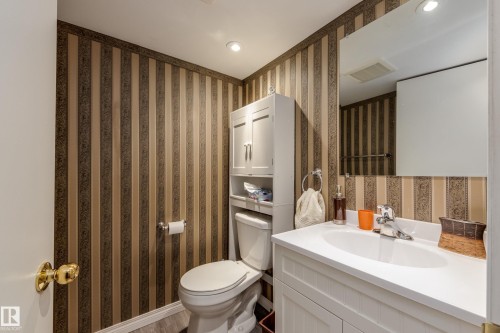 51 Glenmore Crescent, St. Albert, AB - Indoor Photo Showing Bathroom