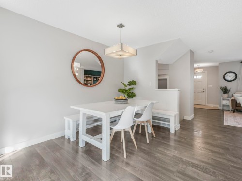2604 Coughlan Road, Edmonton, AB - Indoor Photo Showing Dining Room