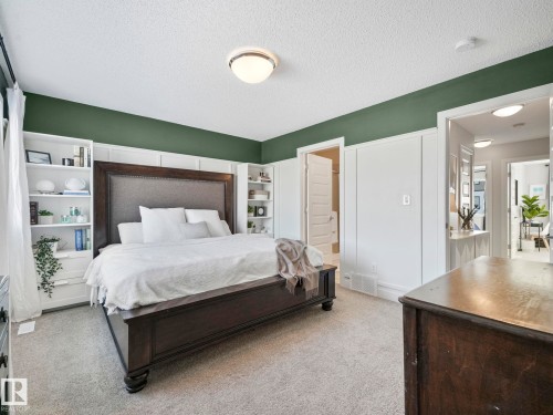 2604 Coughlan Road, Edmonton, AB - Indoor Photo Showing Bedroom