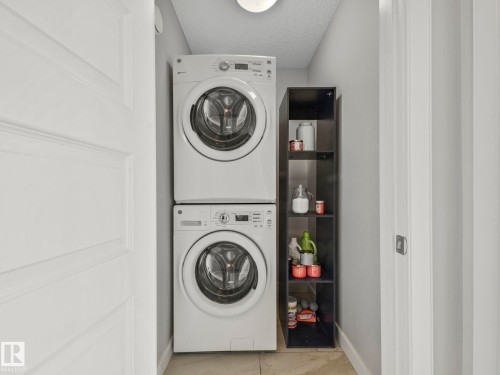 2604 Coughlan Road, Edmonton, AB - Indoor Photo Showing Laundry Room