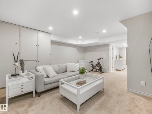 2604 Coughlan Road, Edmonton, AB - Indoor