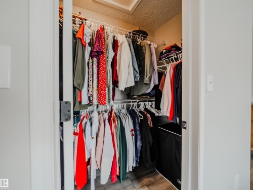 18 64 Blackburn, Edmonton, AB - Indoor With Storage