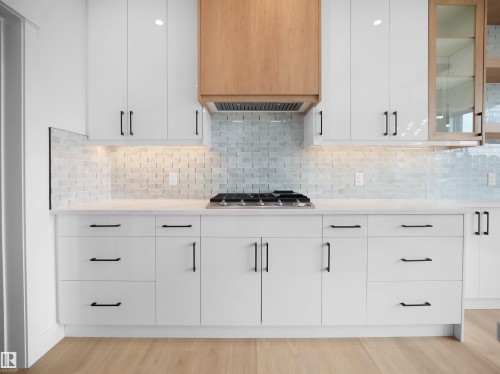 165 Edgewater Circle, Leduc, AB - Indoor Photo Showing Kitchen