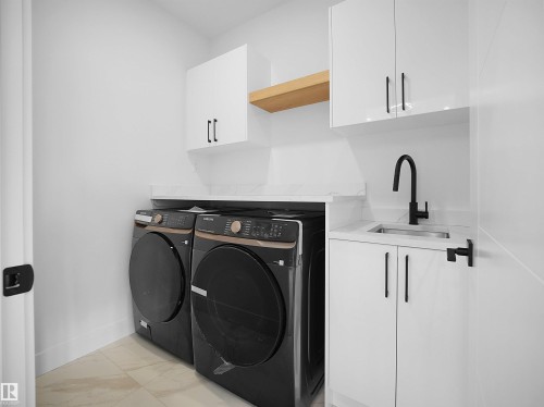 165 Edgewater Circle, Leduc, AB - Indoor Photo Showing Laundry Room