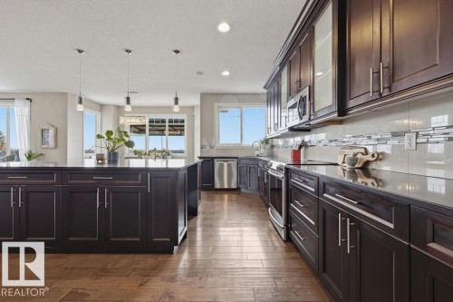 3128 58 Avenue, Rural Leduc County, AB - Indoor Photo Showing Kitchen With Upgraded Kitchen