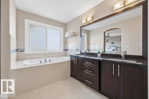 3128 58 Avenue, Rural Leduc County, AB - Indoor Photo Showing Bathroom