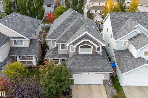 520 Stewart Crescent, Edmonton, AB - Outdoor With Facade