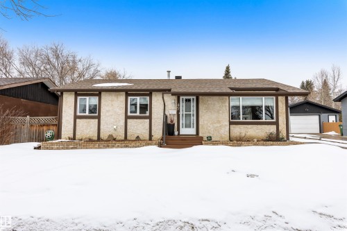 49 ST VITAL Avenue  St. Albert, AB T8N 1K7