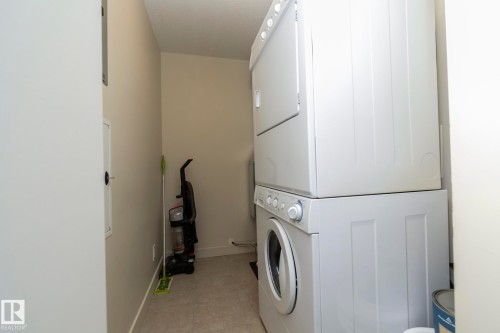 707 10055 118 Street, Edmonton, AB - Indoor Photo Showing Laundry Room