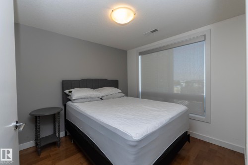 707 10055 118 Street, Edmonton, AB - Indoor Photo Showing Bedroom