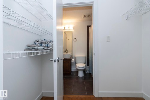 707 10055 118 Street, Edmonton, AB - Indoor Photo Showing Bathroom