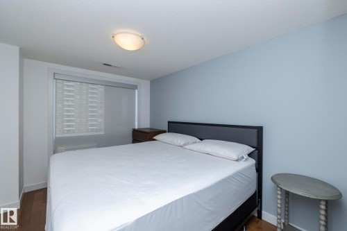 707 10055 118 Street, Edmonton, AB - Indoor Photo Showing Bedroom