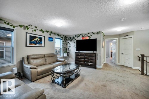 3671 8 Street, Edmonton, AB - Indoor Photo Showing Living Room