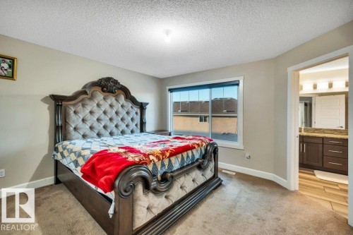 3671 8 Street, Edmonton, AB - Indoor Photo Showing Bedroom