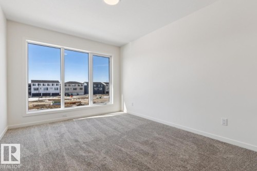 432 30 Street, Edmonton, AB - Indoor Photo Showing Other Room