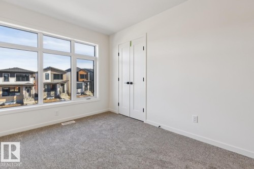 432 30 Street, Edmonton, AB - Indoor Photo Showing Other Room