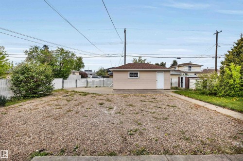 12904 95A Street, Edmonton, AB - Outdoor