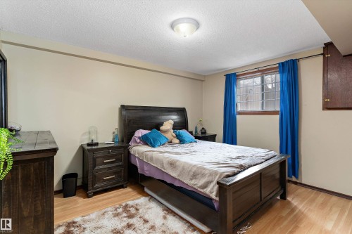 12914 69 Street, Edmonton, AB - Indoor Photo Showing Bedroom