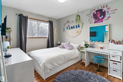 12914 69 Street, Edmonton, AB - Indoor Photo Showing Bedroom