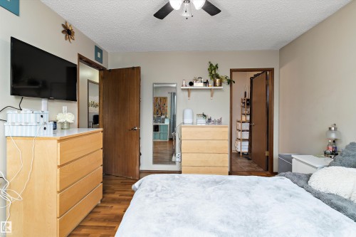 12914 69 Street, Edmonton, AB - Indoor Photo Showing Bedroom