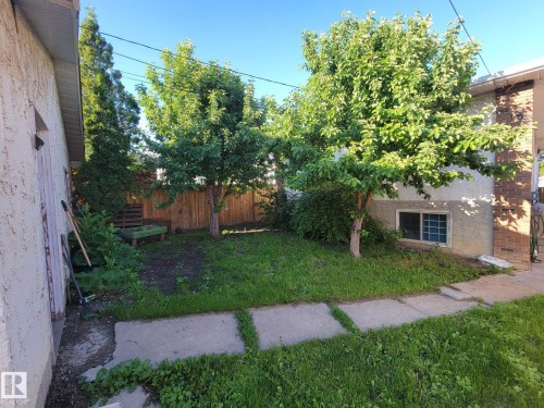 12914 69 Street, Edmonton, AB - Outdoor