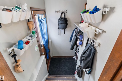 12914 69 Street, Edmonton, AB - Indoor