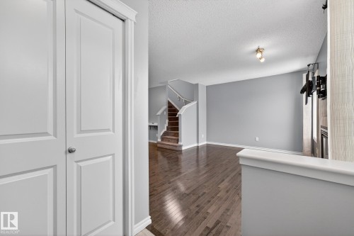 21406 94A Avenue, Edmonton, AB - Indoor Photo Showing Other Room