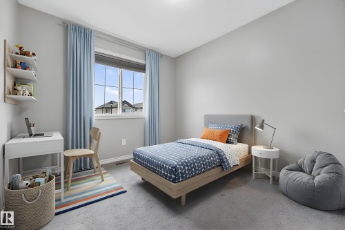 21406 94A Avenue, Edmonton, AB - Indoor Photo Showing Bedroom