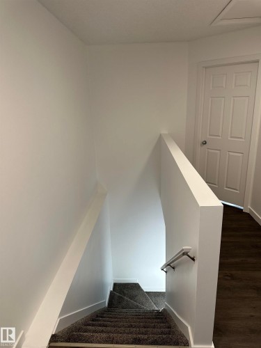 52 10909 106 Street, Edmonton, AB - Indoor Photo Showing Other Room