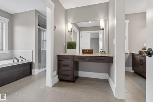 2003 Ainslie Link Link, Edmonton, AB - Indoor Photo Showing Bathroom
