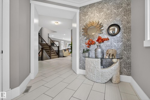 2003 Ainslie Link Link, Edmonton, AB - Indoor