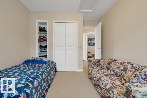 89 Erin Ridge Drive, St. Albert, AB - Indoor Photo Showing Bedroom