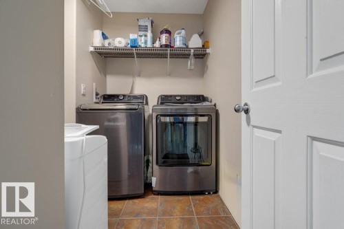 89 Erin Ridge Drive, St. Albert, AB - Indoor Photo Showing Laundry Room