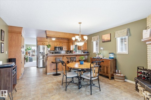 8427 152B Avenue, Edmonton, AB - Indoor Photo Showing Other Room