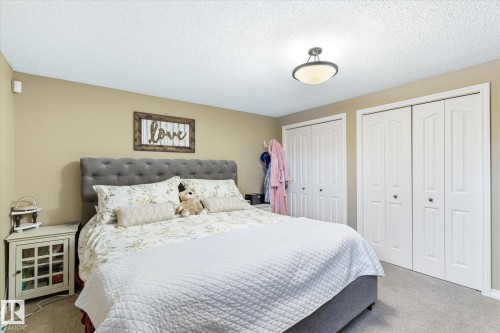 8427 152B Avenue, Edmonton, AB - Indoor Photo Showing Bedroom
